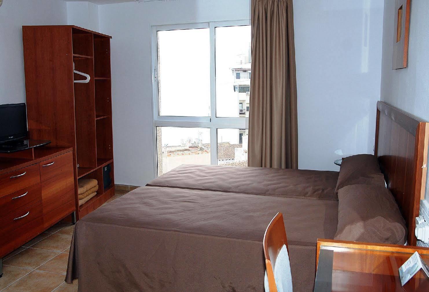 Hotel Queens - Adults Only 貝尼多姆 外观 照片
